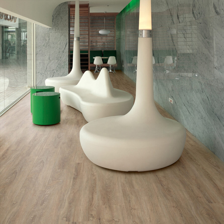 Polyflor Affinity 255 – Dappled Oak 9875