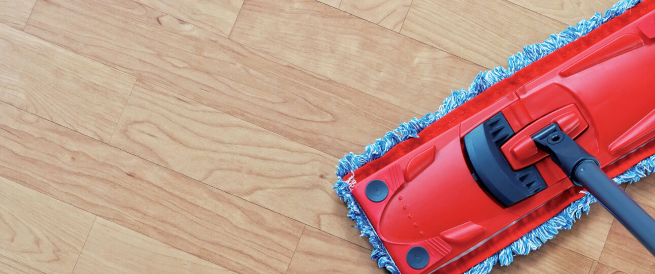 How to remove stains from vinyl flooring 1 How to remove stain from vinyl flooring