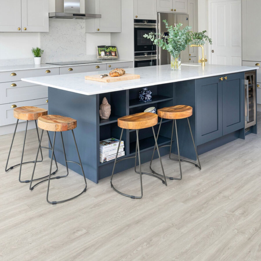 Polyflor Camaro Rigid Core – Bianco Oak 4137