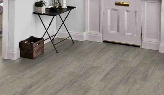 Karndean Knight Tile - Quayside Oak KP148