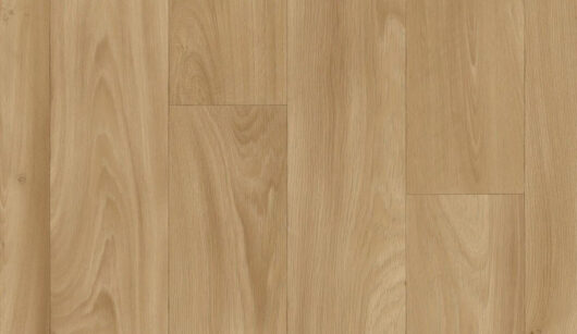 IVC Isafe 70 Woods - Camargue Golden Oak 558