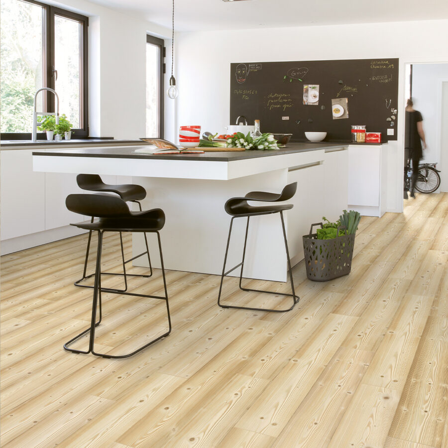 Quick-Step Impressive – Natural Pine IM1860