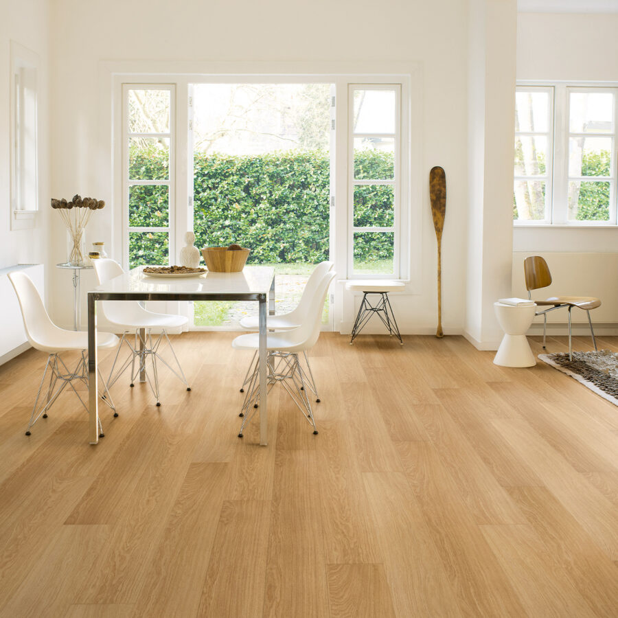 Quick-Step Impressive – Natural Varnished Oak IM3106