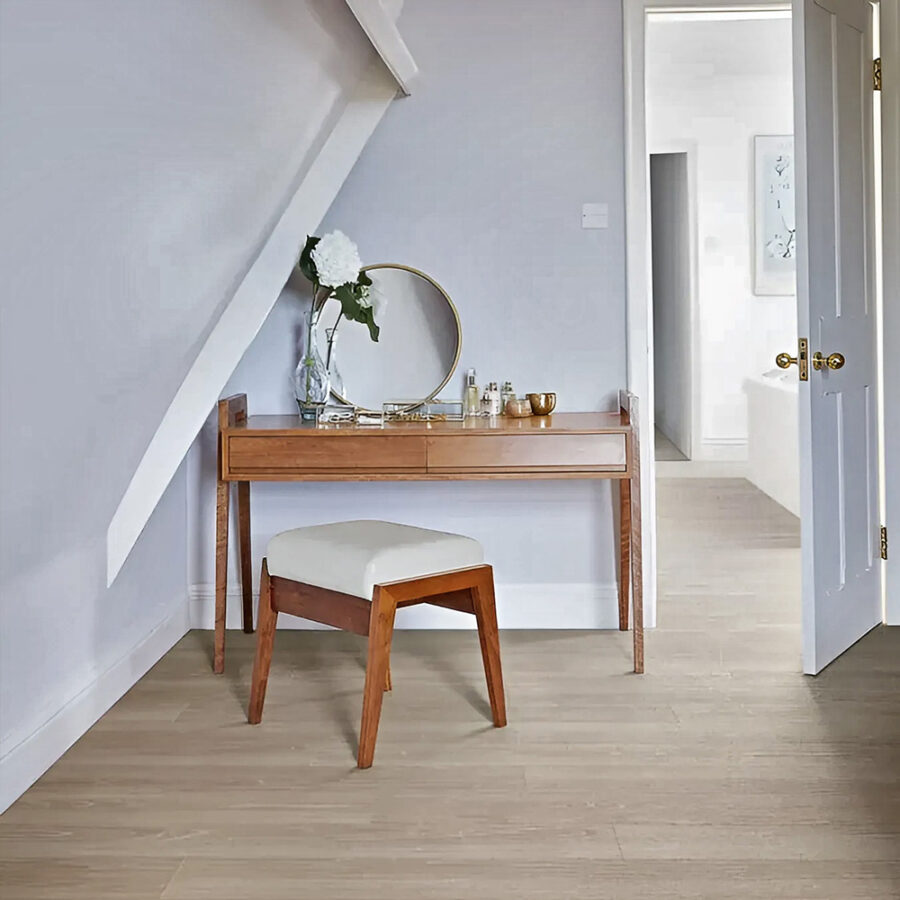 Polyflor Camaro Rigid Core – Harbour Side Oak 4157