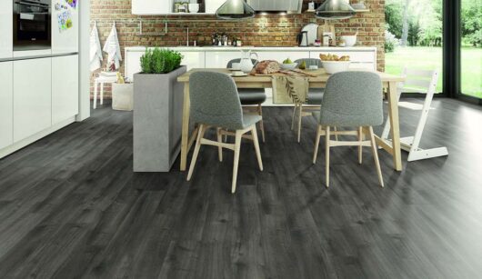 Egger Home 8mm - Grey Loja EHL144