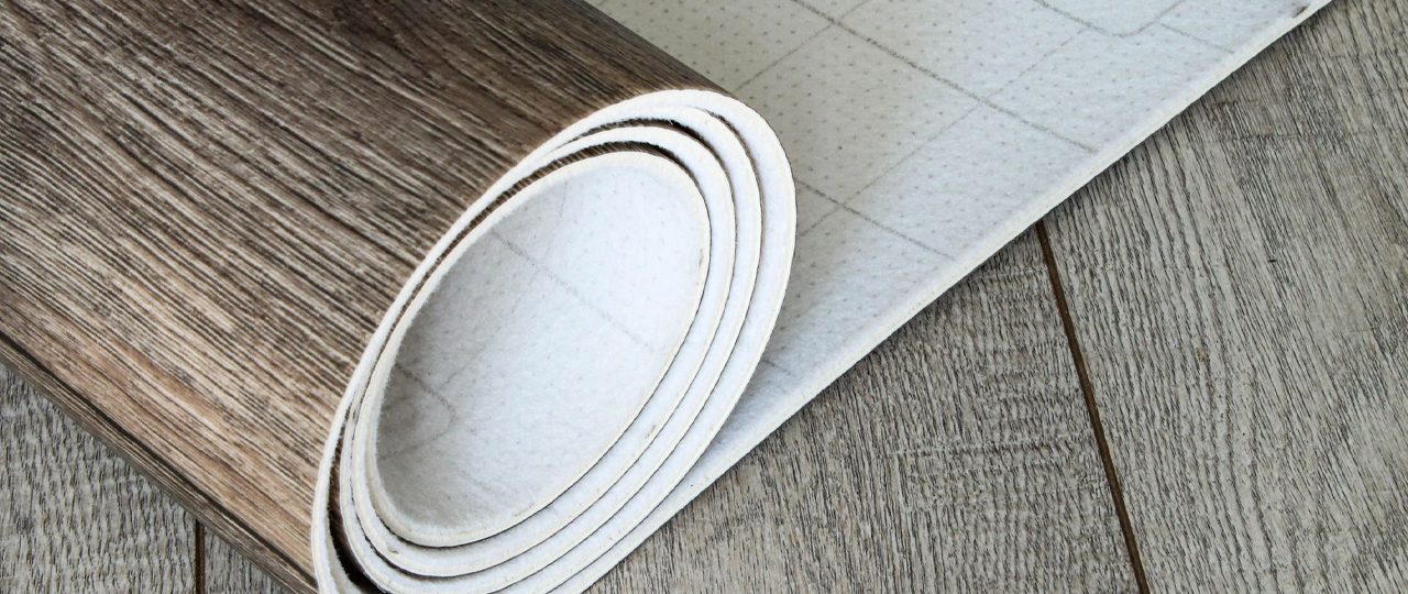 What is vinyl flooring? 1 rollvinyl